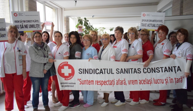 Spitalele din Constanța, blocate. Asistentele medicale sunt în grevă - grevaspitalsindicatulsanitas2-1477667441.jpg