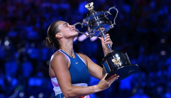 Tenis: Arina Sabalenka a câştigat trofeul la Australian Open