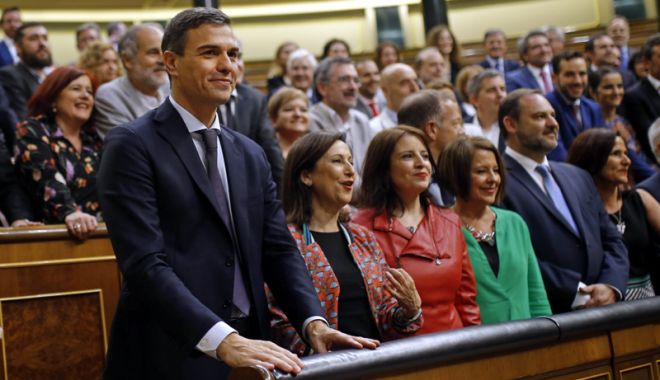 Guvern proeuropean și compus majoritar din femei, în Spania - guvern-1528378648.jpg