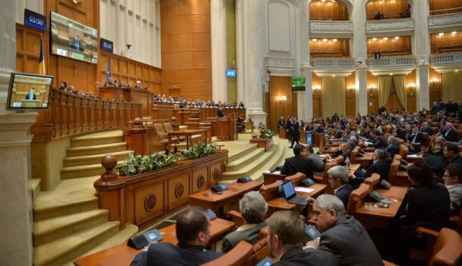 Moțiunea de cenzură, adoptată de Parlament. Guvernul Orban a căzut! - guvern-1580911015.jpg