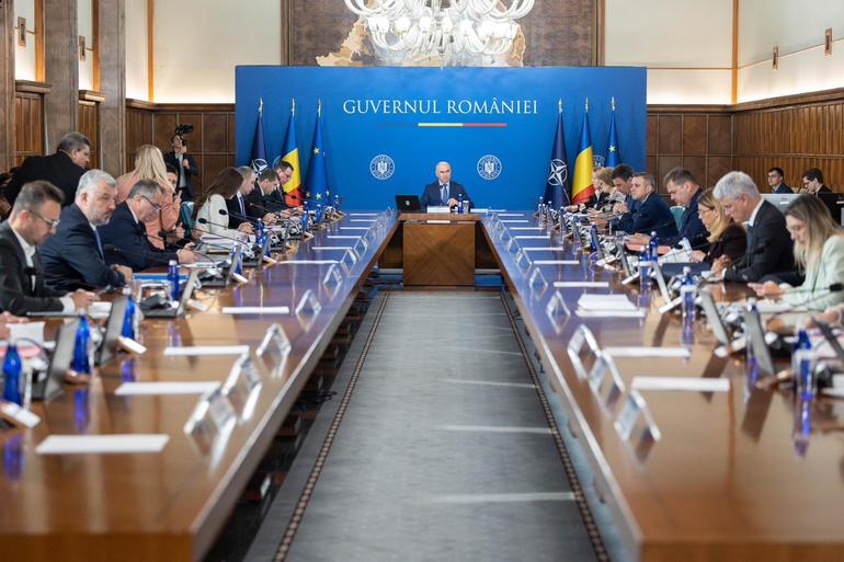Guvernul Bolojan, în impas! Miniștrii PSD au demisionat! Iată lista miniștrilor interimari
