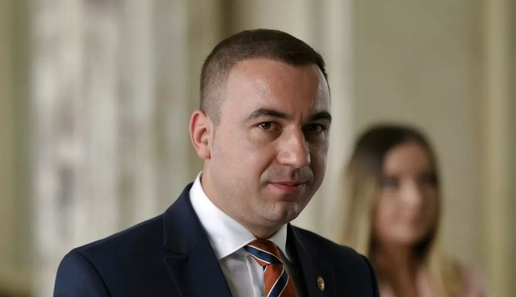 Guvernul a aprobat mecanismul de decontare pentru voucherele de vacanţă - guvern-vacanta-1744810600.jpg