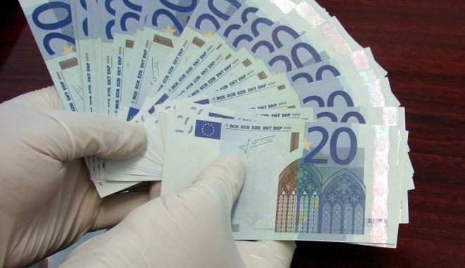 Liberalii, semnal de alarmă! Sumele de peste 2.000 euro nejustificate și trimise de Diaspora, confiscate - guvernbanidiaspora-1528031573.jpg