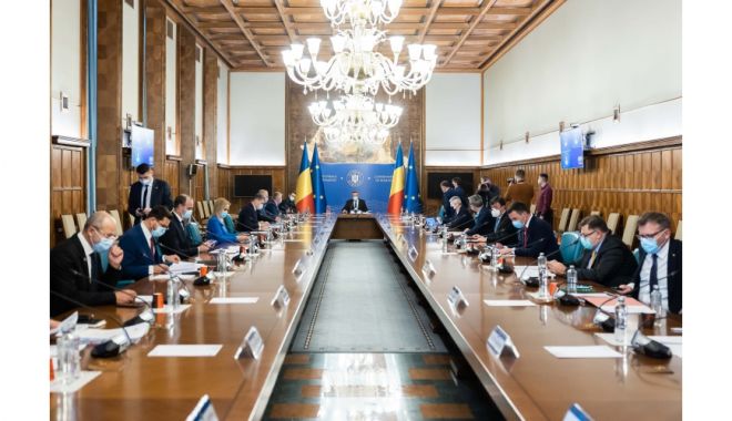 Guvernul a aprobat contractele de servicii publice în transportul feroviar public de călători - guverncfr-1670596315.jpg