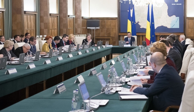 Miniștrii, convocați la ședința de Guvern - guverngrindeanu2-1490173181.jpg