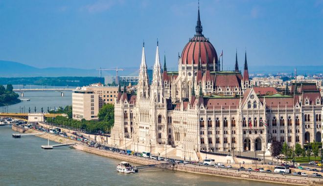 Guvernul ungar își sporește controlul asupra instanțelor și școlilor independente - guvernul-1574025429.jpg