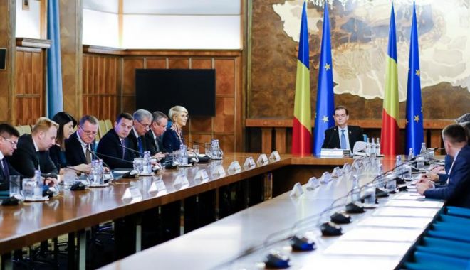 Continuă audierea în comisii a miniștrilor propuși în Guvernul Orban II - guvernulorban-1582020345.jpg