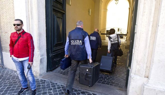 ALERTĂ! Rămășițe umane descoperite într-o clădire a Vaticanului, în timpul unor lucrări - h50340847e1540979855749-1541059543.jpg