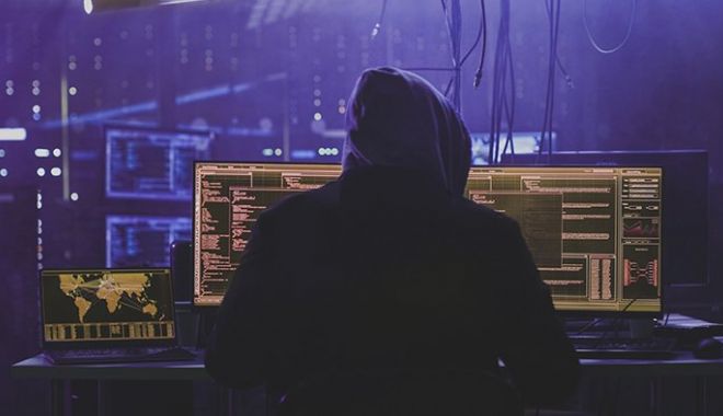 Un rus a încercat să mituiască unui angajat al Tesla, pentru a fura secretele companiei - hackerthumb-1616263268.jpg