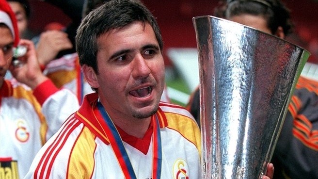 Cel mai frumos gol din istoria UEFA! Racheta 