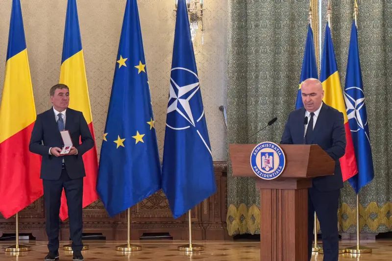 Ceremonia de decorare a lui Gheorghe Hagi cu Ordinul Național „Steaua României”
