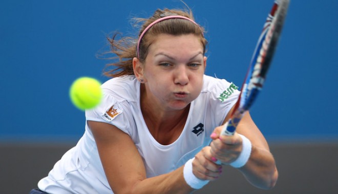 Tenis: Simona Halep s-a calificat în optimile turneului WTA de la Auckland - halep-1356957478.jpg