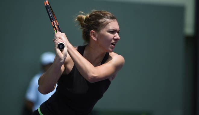 Simona Halep s-a calificat în sferturile turneului de la Miami - haleppennetamiamilive-1427782672.jpg