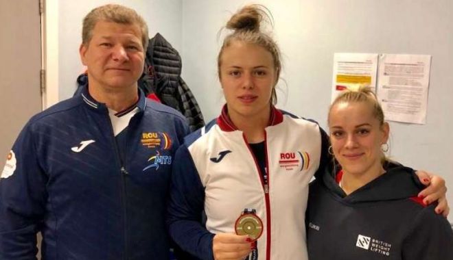Două halterofile române, pe podium la British International Open - haltere-1560108155.jpg