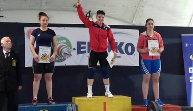 Halterofilii  de la CS Farul  au impresionat  la Campionatele Naționale - halterofilii-1495459337.jpg