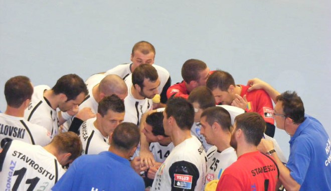 HCM Constanța, ca și eliminată din Liga Campionilor - handablhcm-1361118131.jpg