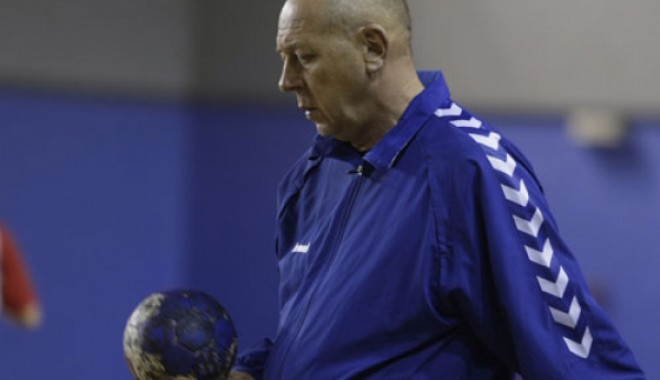 Handbalistele lui Dumitru Muși, pregătiri pentru calificările la Mondiale - handbal-1333301729.jpg