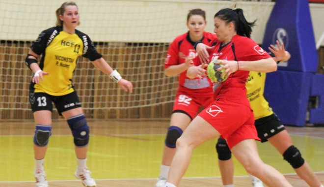 Handbal, DA / CSU Neptun s-a impus fără probleme la București - handbal-1362387482.jpg