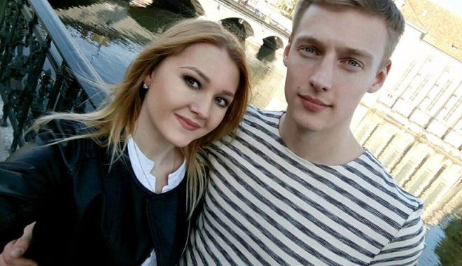 IMAGINEA ZILEI! Cine e tânărul și fericitul tătic - handbal-1531289782.jpg