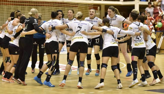 România, cu două echipe în Liga Campionilor la handbal feminin - handbal-1561304144.jpg