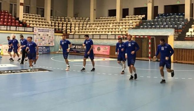 Handbal / Jucătorii de la HCDS revin, deseară, la antrenament, la Sala Sporturilor - handbal-1603009523.jpg