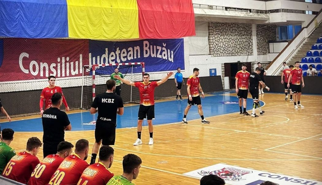Mai mulţi handbalişti de la CSM Constanţa, convocaţi la echipa naţională