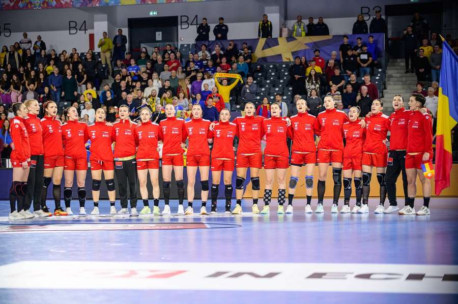 Debut cu dreptul pentru România la Campionatul Mondial de handbal feminin - handbal-nationala1-1764334232.jpeg