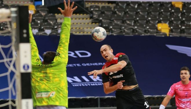 Handbal / Rezultatele etapei a 5-a. Nicio remiză, două scoruri fluviu! - handbal1-1601971673.jpg