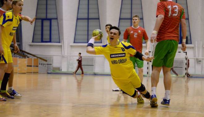 Handbal: Echipa națională de cadeți a intrat în cantonament - handbalcadetisursahandbalvoleiro-1424854353.jpg
