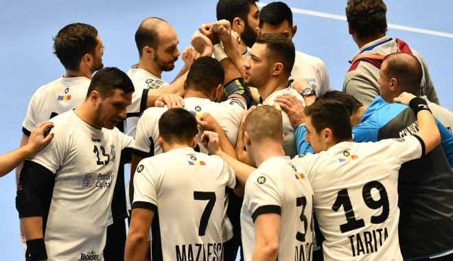 Handbal, EHF European Cup / CSM Bucureşti, calificare la pas în turul trei - handbalcsm2211-1606045238.jpg