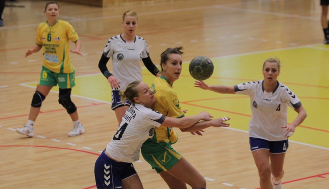 CSU Neptun, avantaj de cinci puncte față de locul secund în Divizia A - handbalcsuneptun27-1365184167.jpg