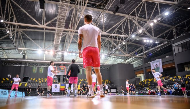 Handbal / Derby-ul HC Dobrogea Sud - Dinamo Bucureşti, în Liga Naţională - handbalderby-1618944831.jpg
