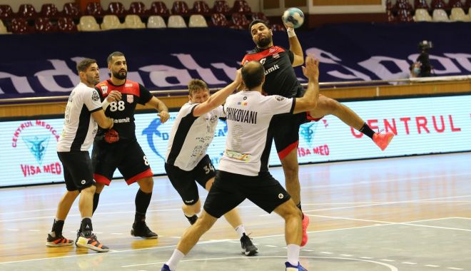 Handbal / HC Dobrogea Sud, învinsă în derby-ul cu Dinamo - handbaldinamo2911-1606637931.jpg