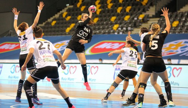 Handbal / Se reia Liga Naţională feminină. Programul etapei a 7-a - handbalfemininonline701-1610036764.jpg