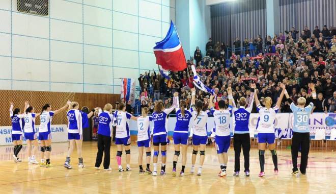 Handbal feminin: HCM Baia Mare s-a calificat în sferturile Ligii Campionilor - handbalfemininsursafacebook-1426491667.jpg