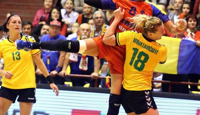 Handbal feminin: FRH a anunțat lotul pentru CM 2015 - handbalfemininsursahandbalvoleir-1447408165.jpg