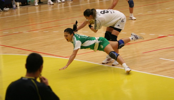 CS Tomis, soartă similară cu cea a Cazinoului? - handbalfeminintomisconstantahcmr-1311281496.jpg