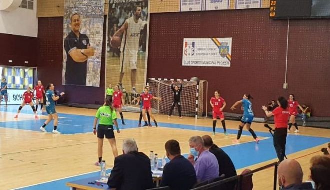 Handbal / Rezultatele primei etape ale Ligii Naţionale feminine - handbalfete-1602754604.jpg