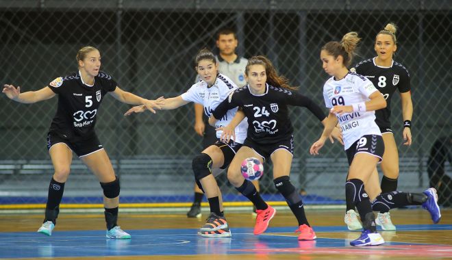 Handbal / Liga Naţională feminină, etapa a patra. Minaur câştigă derby-ul cu Vâlcea - handbalfete-1604238745.jpg