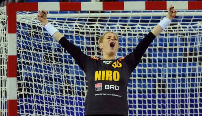 Calificarea spectaculoasă a României în sferturile Campionatului Mondial de handbal feminin - handbalfetesursaprosport-1450042058.jpg