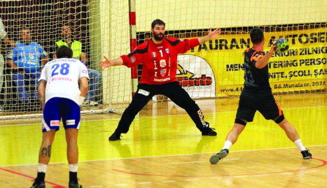 HCM Constanța n-a putut ține pasul cu Atletico Madrid - handbalhcm1-1353020090.jpg