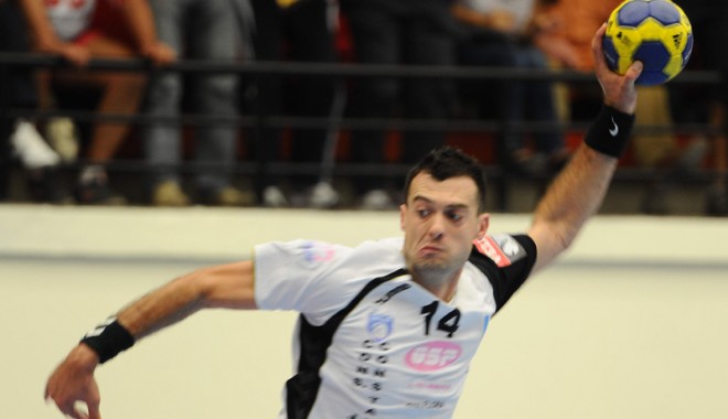 Pariu: câte goluri va înscrie HCM în poarta Ploieștiului? - handbalhcm2223-1316030416.jpg