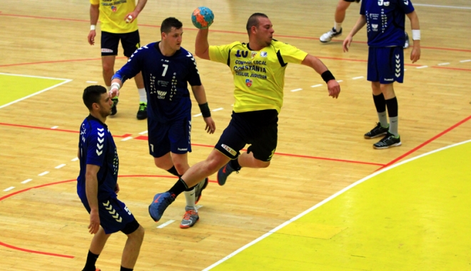 Handbaliștii de la HC Farul vor susține două partide amicale - handbalistii-1484676725.jpg