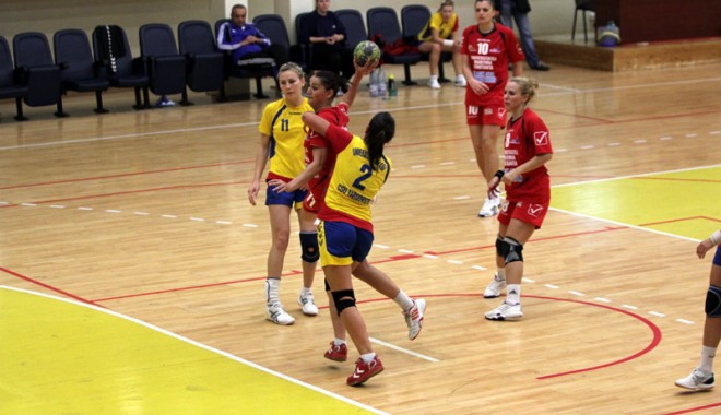 CSU Neptun poate decide, astăzi, revenirea în Liga Națională - handbalneptun-1367947482.jpg