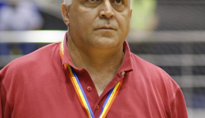 Handbal / Antrenorul CSM București, Vasile Stângă, despre meciul cu HCM și pronosticul acestuia pentru Liga Campionilor - handbalstanga-1349618717.jpg