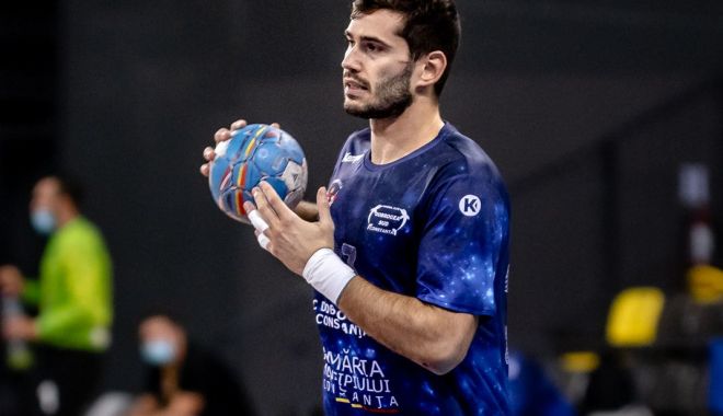 Handbal / Zoran Nikolic, de la HCDS, sancţionat de Comisia Centrală de Disciplină - handbalzoran-1620824418.jpg