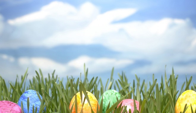 Poezia zilei: Petrecând… din an în Paște - happyeaster2153-1334569304.jpg