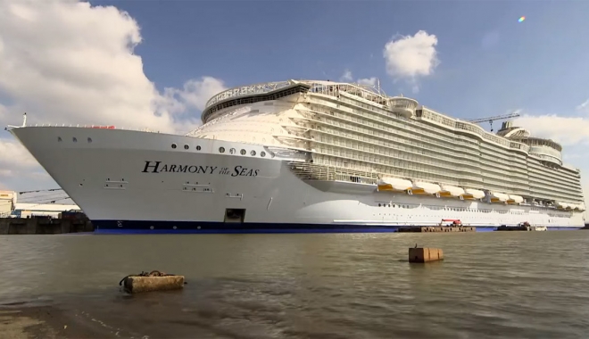 VIDEO. Cel mai mare vas de croazieră a fost lansat la apă - harmonyoftheseas-1463331643.jpg