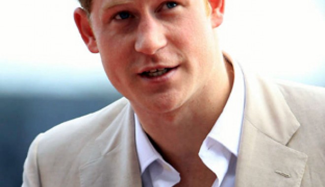 Prințul Harry,  în vizită în Angola - harry-1376321042.jpg
