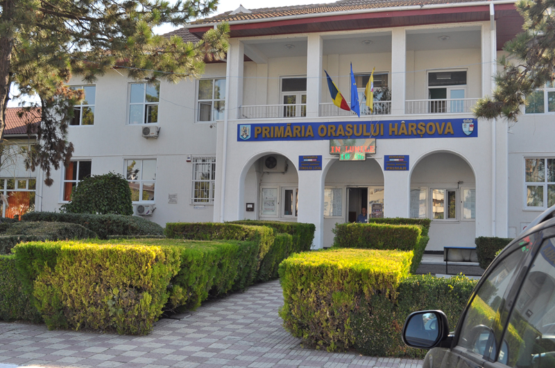Primăria Hârșova are în vedere modernizarea iluminatului public din oraș - harsova-iluminat-1712670491.jpg
